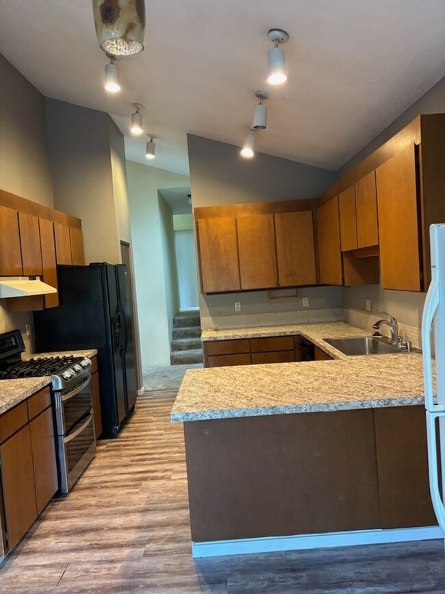 Foto del edificio - Spacious 3 Bedroom Home for Rent in Whatcom Falls Neighborhood!