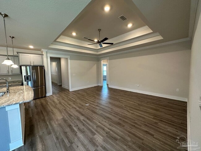 Building Photo - 10040 Tuscan Ct