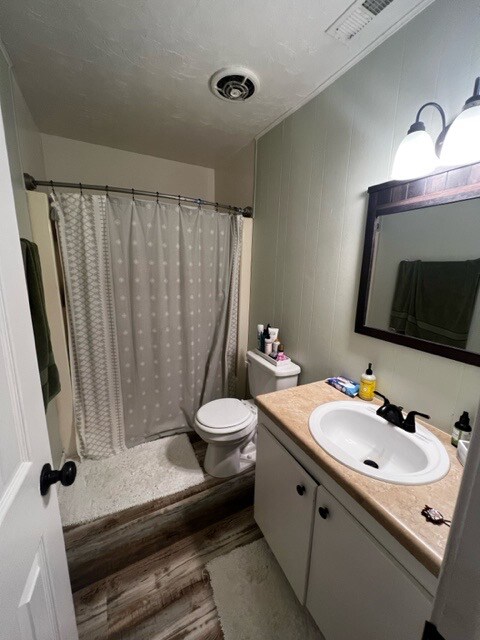 Building Photo - 126 Creekside Dr