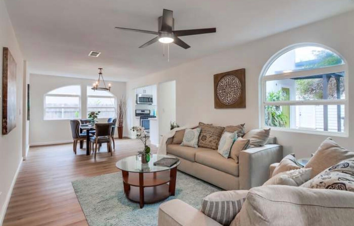 Foto principal - 1130 Florida St