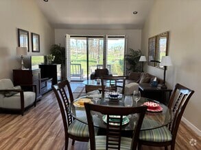 Building Photo - 76835 Daffodil Dr