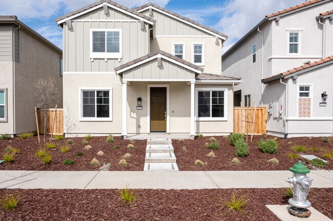 Building Photo - 1619 N Breezy Meadow Dr