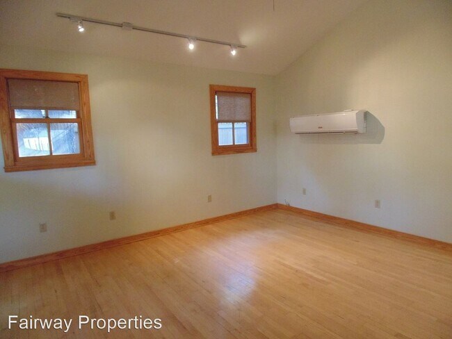 Foto del edificio - Studio, 1 bath House - 4312-B Avenue G