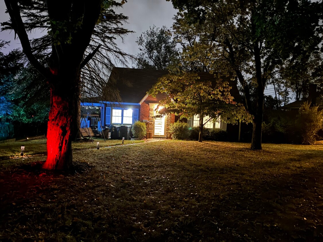 Foto principal - 146 Westward Ho Dr
