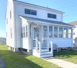 Building Photo - 405 Seaside Ave