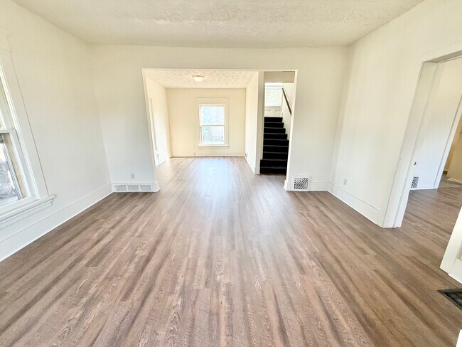 Foto del edificio - 1507 Garfield Ave SW