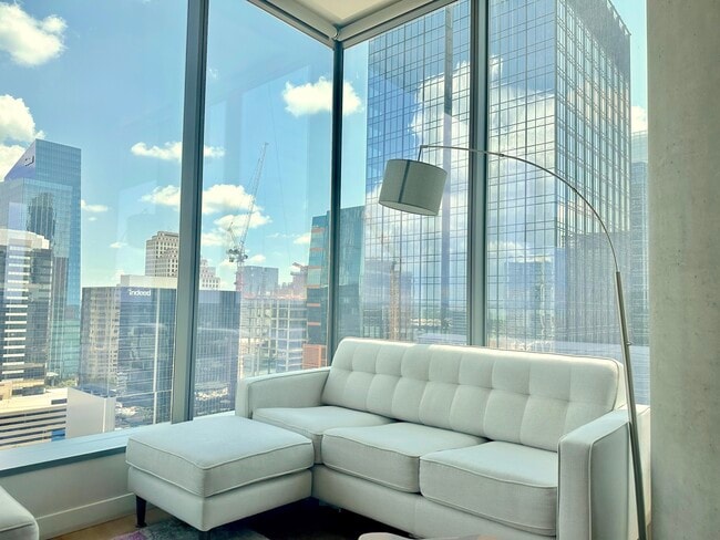 Building Photo - 210 Lavaca St
