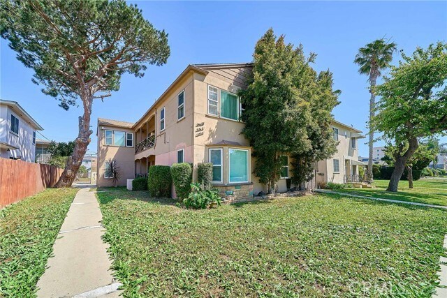 Foto del edificio - 8736 Ramsgate Ave