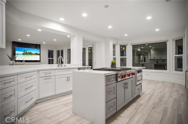 Building Photo - 24868 Paseo Primario