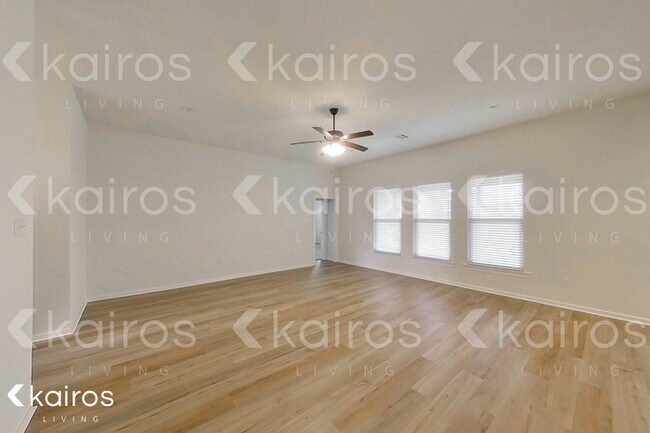 Foto del edificio - 1743 Park Place Dr