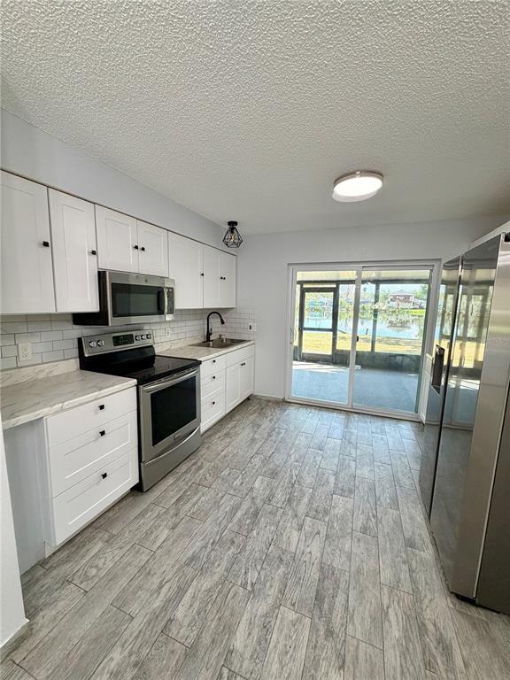 Foto del edificio - 4546 Edith St