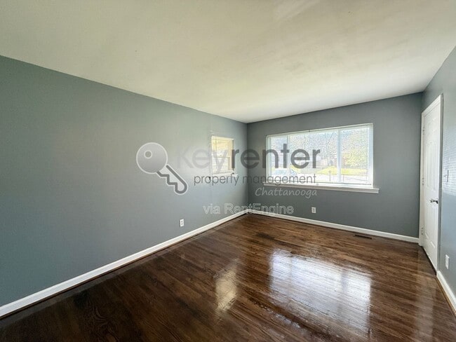Photo - 221 Robert E Lee St Townhome
