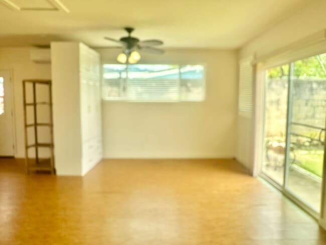 Building Photo - 550 Uluhala St