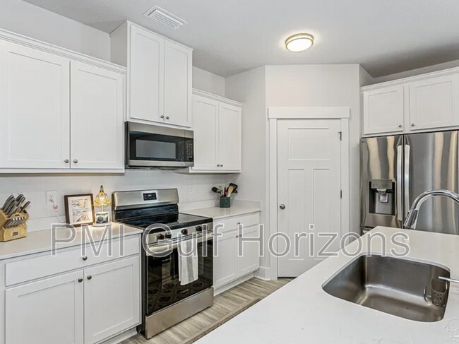 Building Photo - 3087 Silver Maple Dr