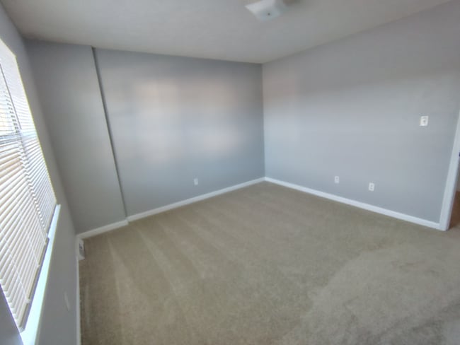 Building Photo - 7 Duiguid Dr