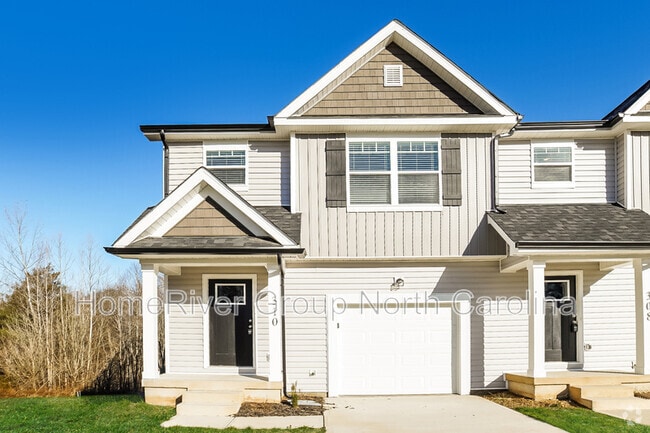 Building Photo - 310 Beaumont Cir