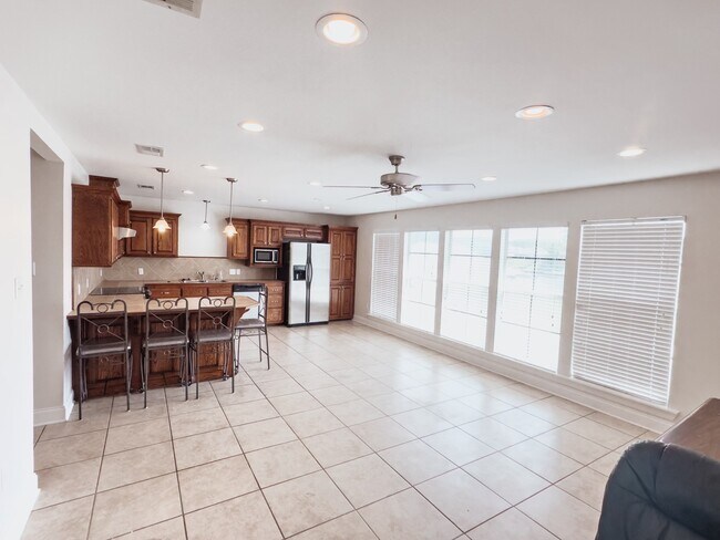 Foto del edificio - 12481 Homeport Dr