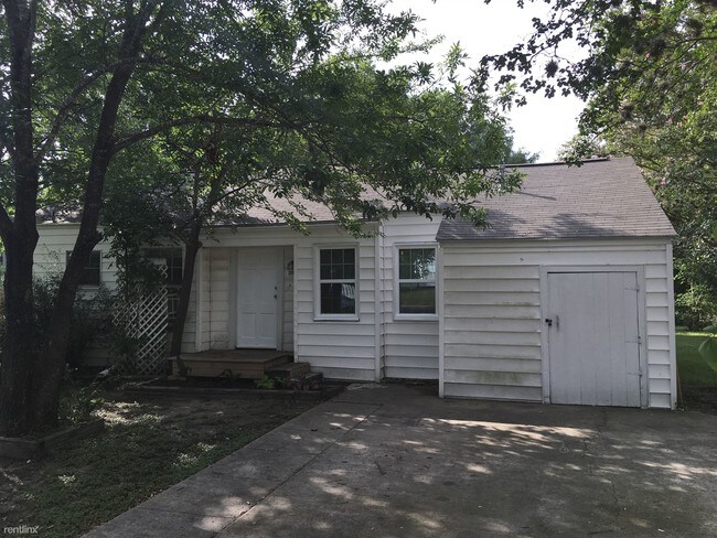 Foto del edificio - 200 Fidelity St