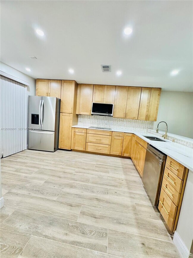 Foto del edificio - 4952 N Hemingway Cir