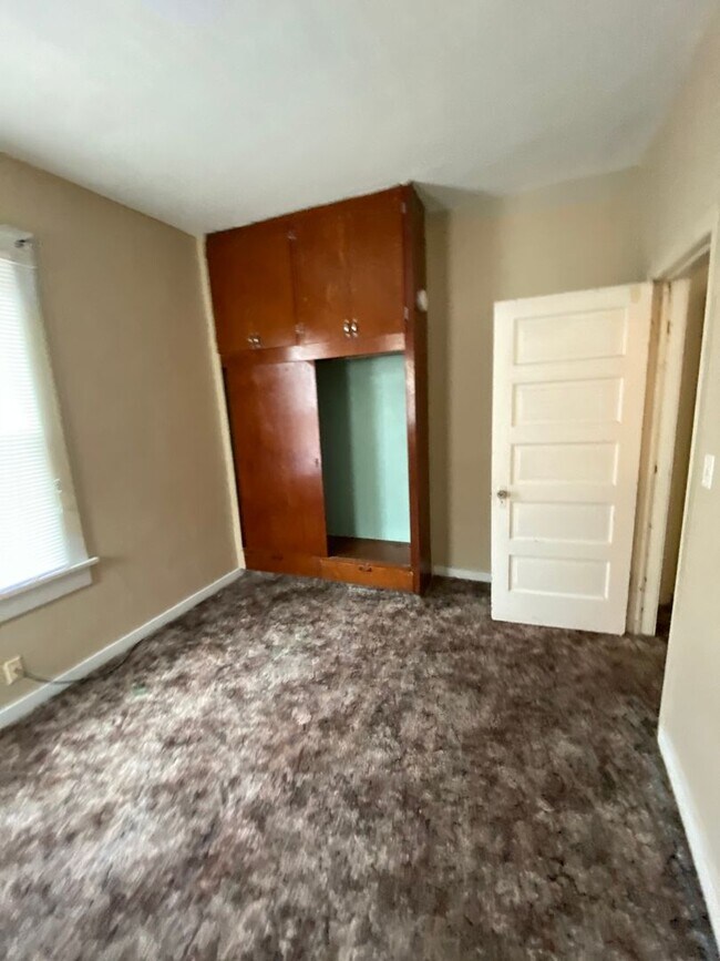 Foto del edificio - 411-411 1/2 N. Clay, Hoisington
