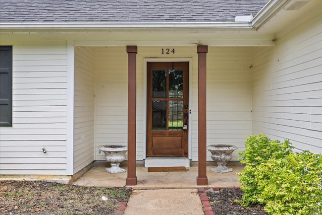 Building Photo - 124 Spanish Moss Dr