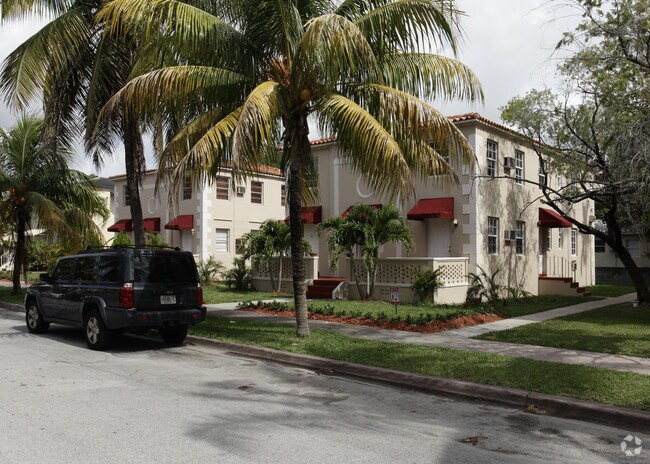 Building Photo - 19 Sidonia Ave