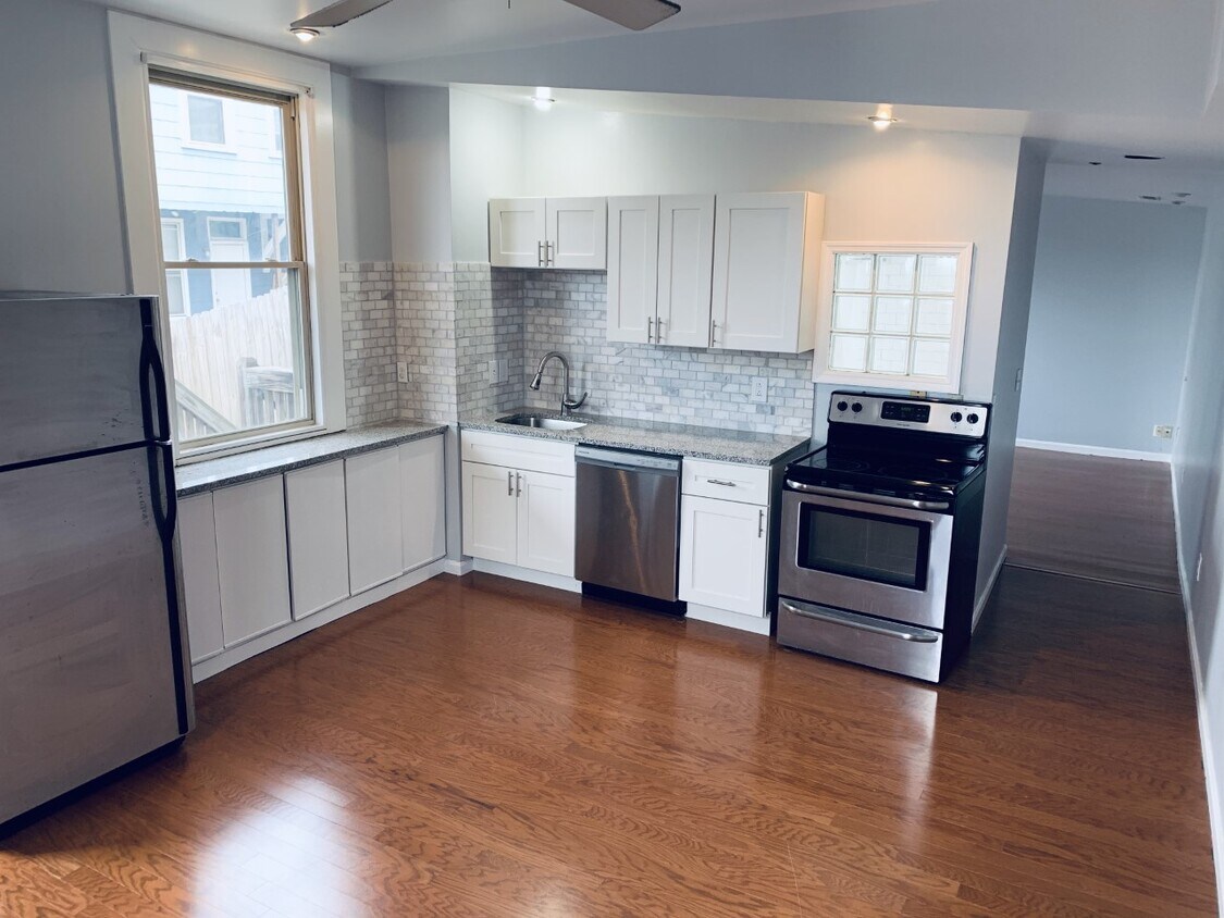 Primary Photo - 535 Klotter Ave