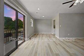 Building Photo - 1462 Gabriel Dr