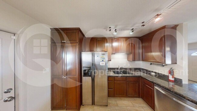 Foto del edificio - 2525 S College Ave