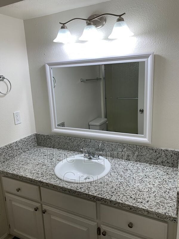 Foto del edificio - 3906 W Meadow Ave