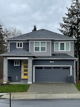 Building Photo - 14603 28th Ave W