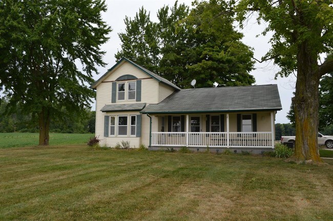 Building Photo - 4990 Arkona Rd