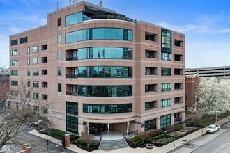 Building Photo - 225 N New Jersey St