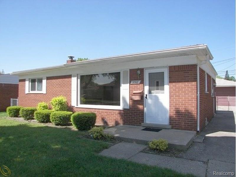 Primary Photo - 9568 Blaty St