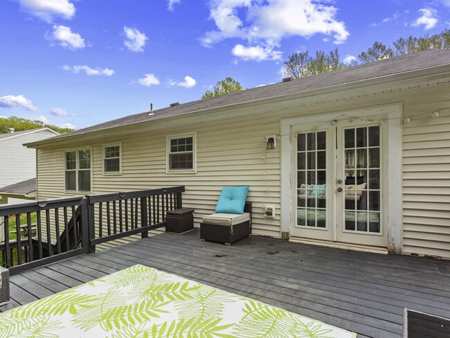 Photo - 2007 Robert Bowie Dr House