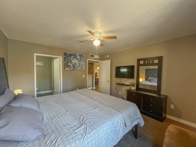 Foto del edificio - 7885 W Flamingo Rd