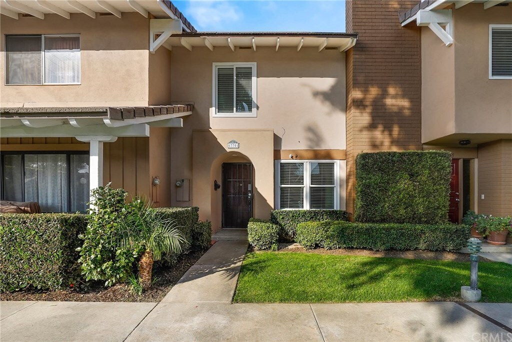 Foto principal - 17751 La Rosa Ln