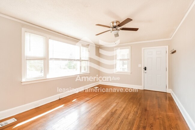 Foto del edificio - 1490 Cameron St