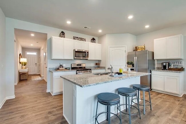 Building Photo - New Construction - 4 bedroom 2 full baths