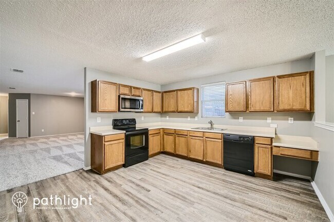 Building Photo - 736 Tuscany Trail, Fort Worth, TX, 76179