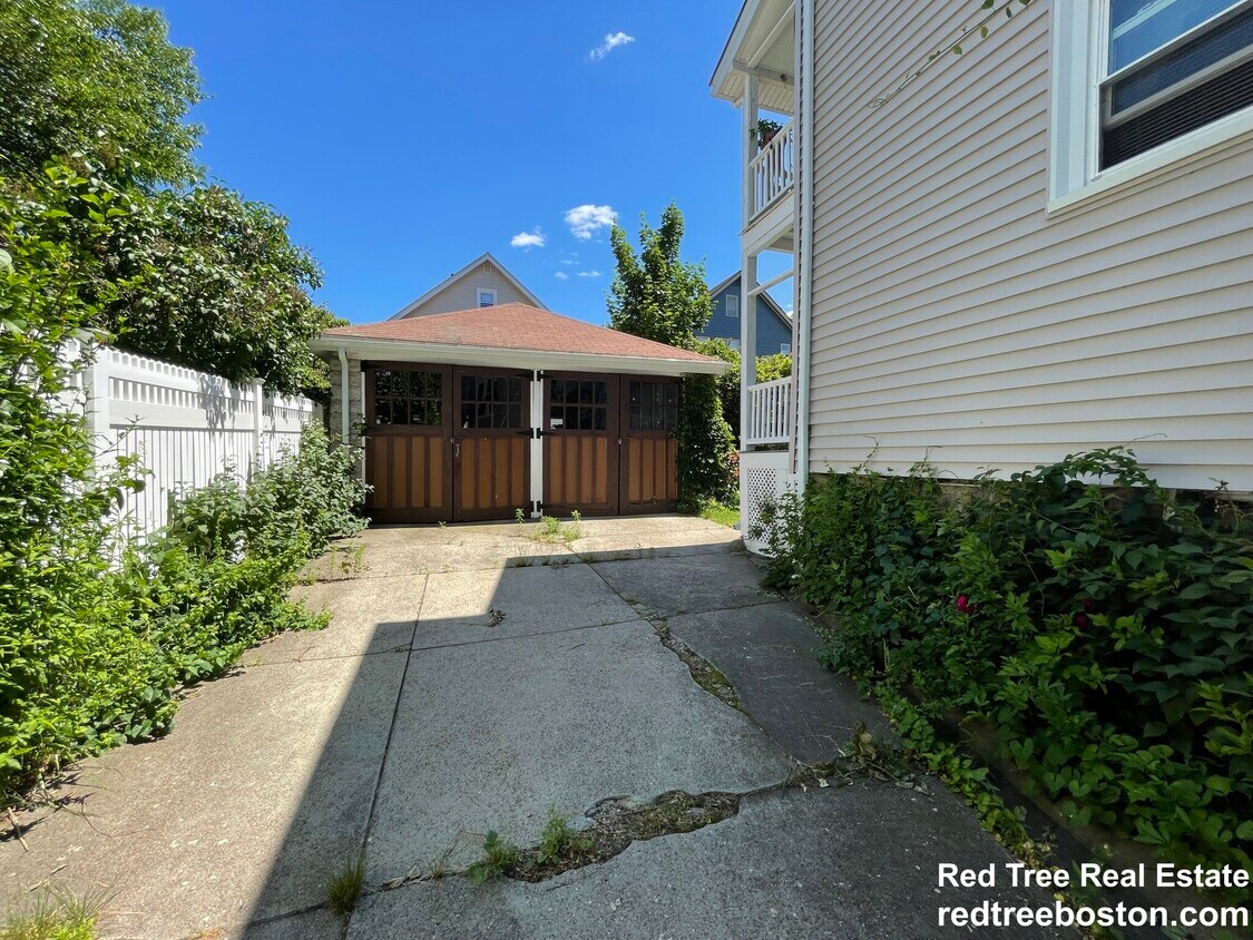 Foto del edificio - 62 Newport St