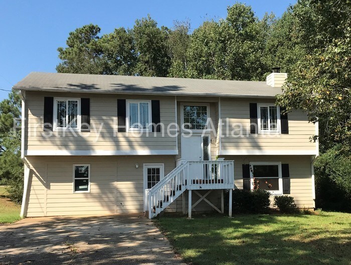 Primary Photo - 3095 Fairburn Rd