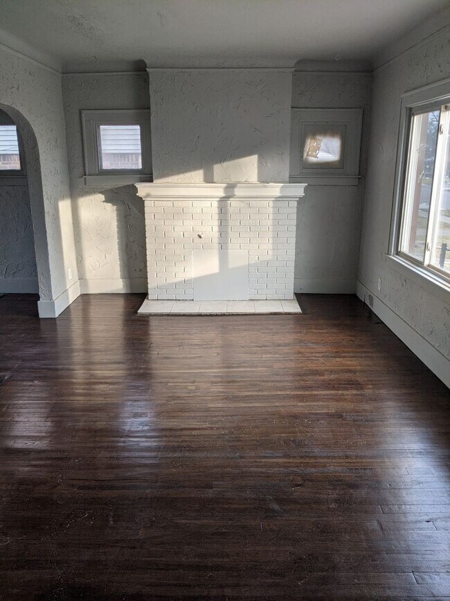 Foto del edificio - 16583 Archdale St