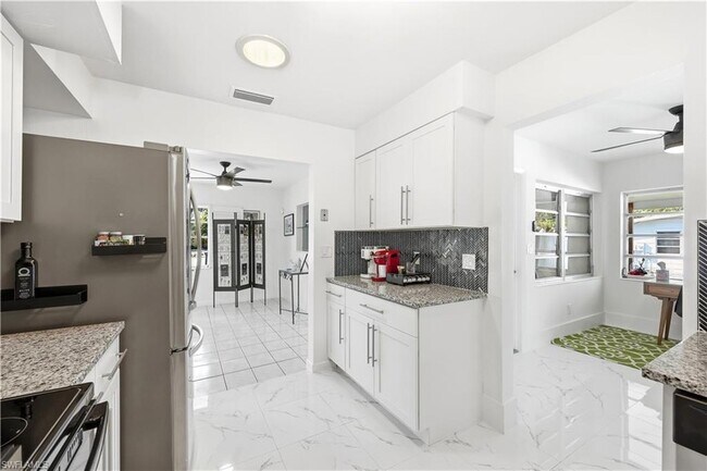 Foto del edificio - 1147 Shady Rest Ln