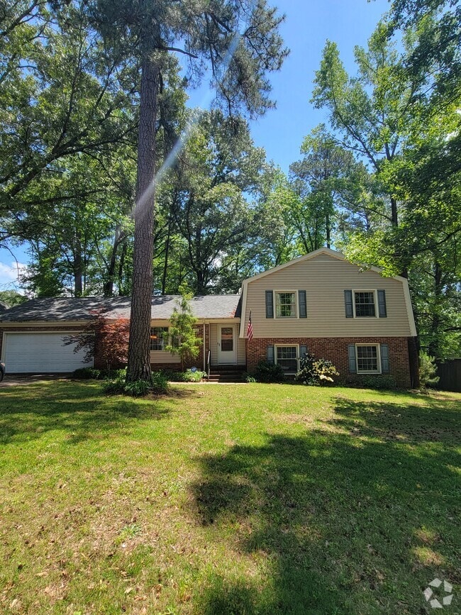 Building Photo - 268 Waxhaw Dr