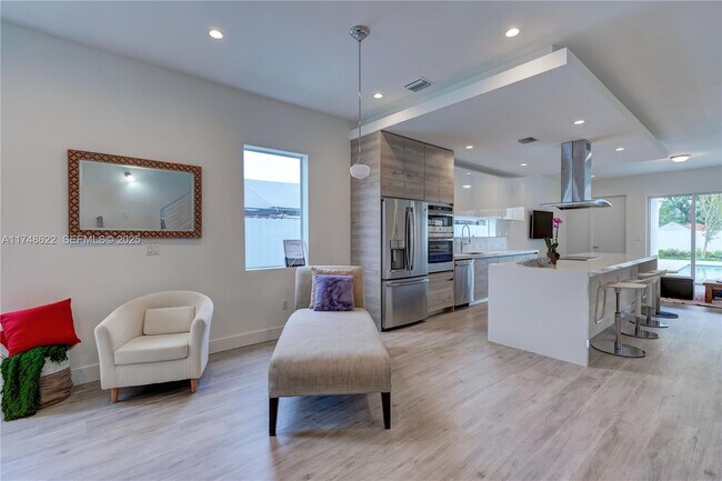 Foto del edificio - 3572 SW 23rd St