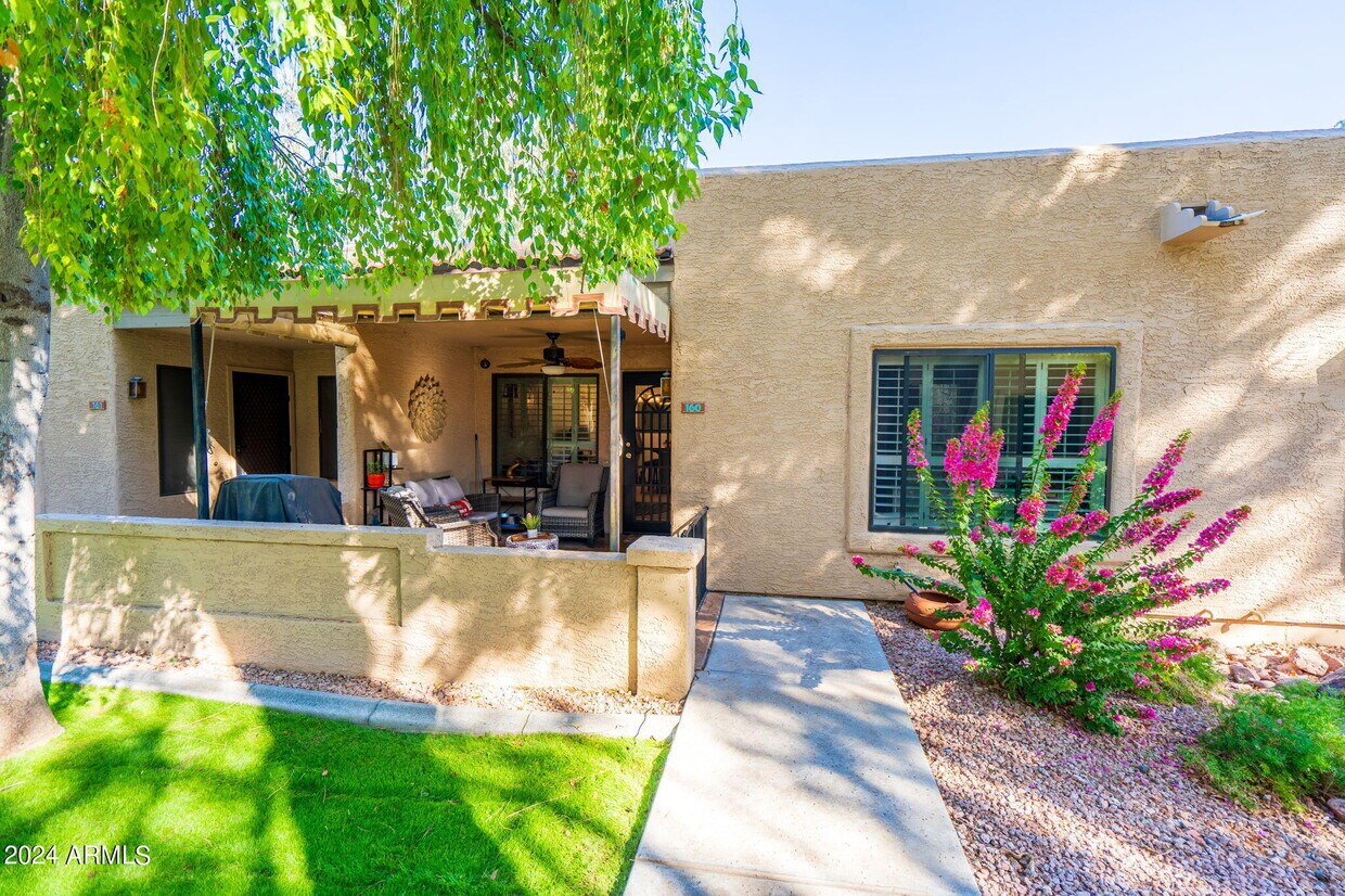 14300 Bell Rd Unit 160, Surprise, AZ 85374 Room for Rent in Surprise