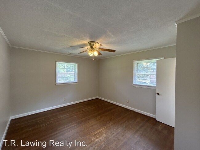 Building Photo - 3 br, 1.5 bath House - 401 Jenny Street