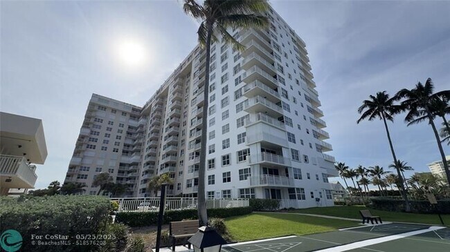Building Photo - 5200 N Ocean Blvd