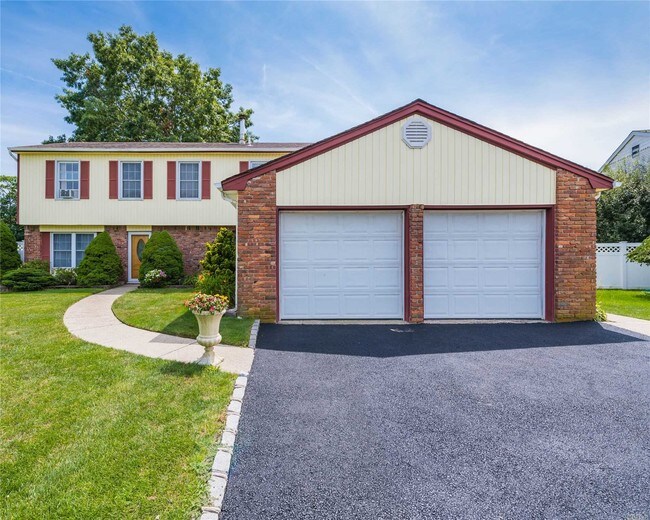 Building Photo - 82 Joanne Dr